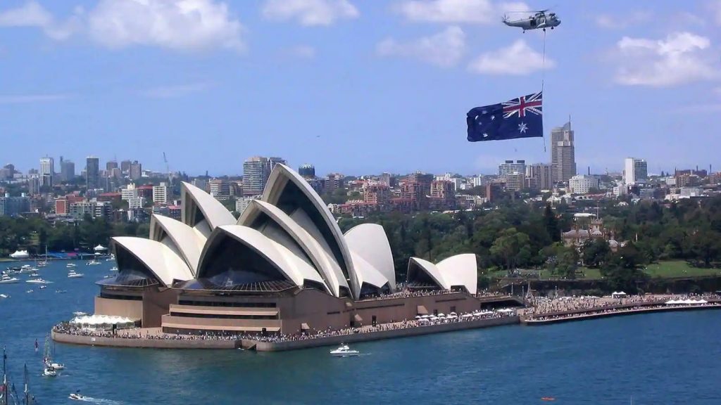 Australia to ALLOW vaccinated TOURISTS from 21 February