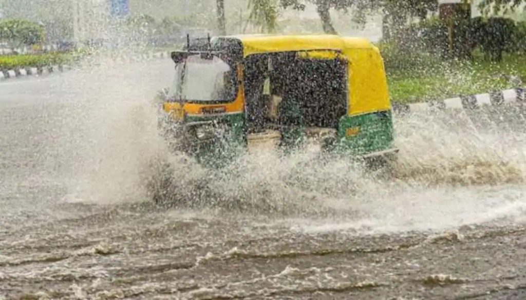 Heavy rains expected in eastern parts