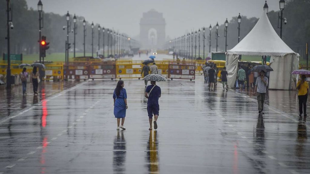 Unusual heavy October rains in Delhi