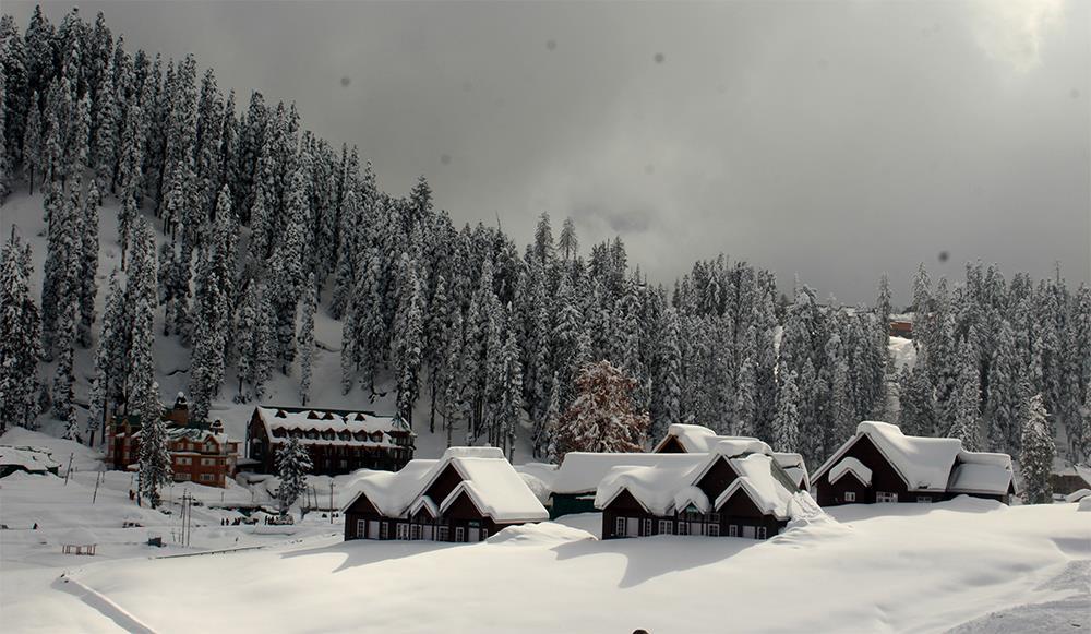 Snow has arrived in higher reaches of J&K