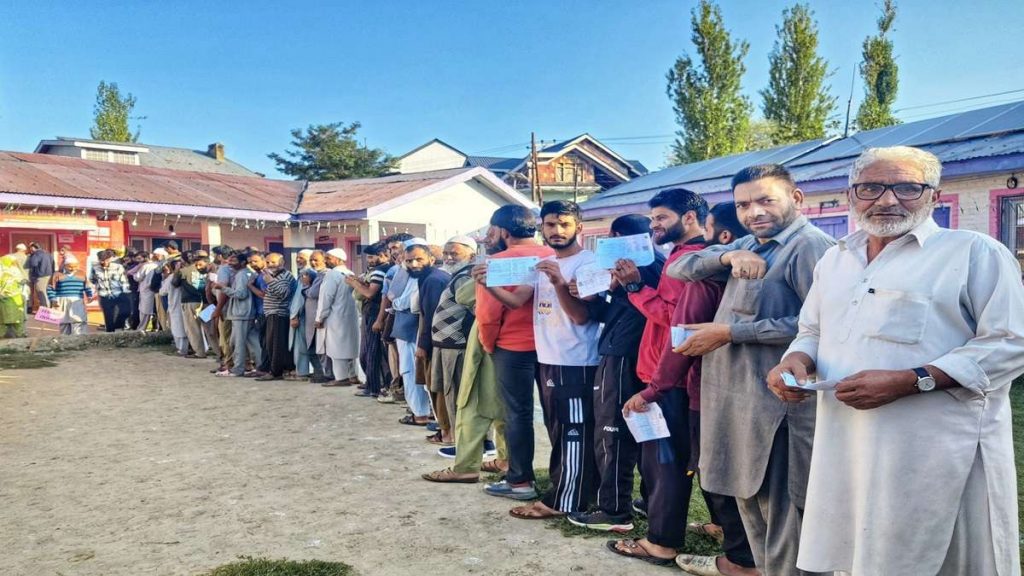 Voter turnout in 1st phase in J&K is 61.38%