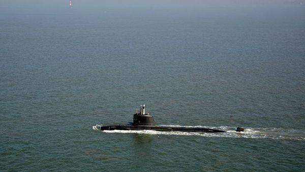 Indian Navy Submarine collides with fishing vessel near Goa