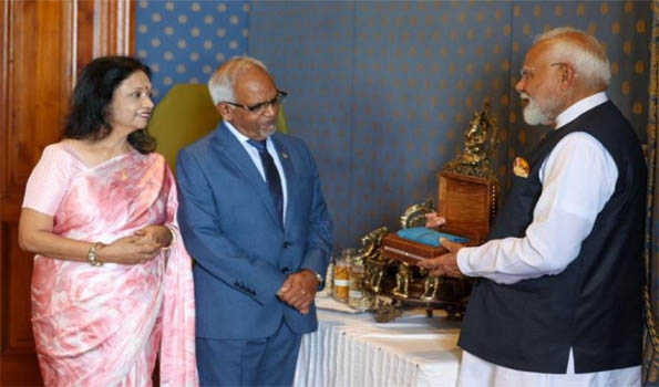 Modi’s special gifts to Mauritius President