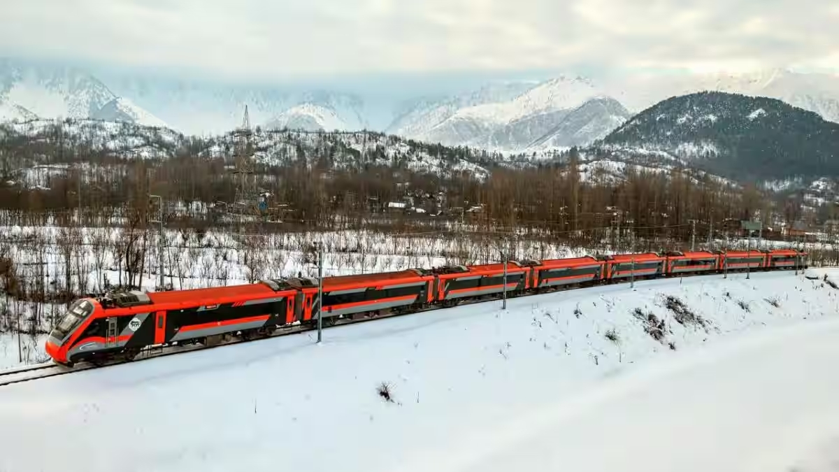 Jammu is now directly linked with Srinagar via passenger train https://newsgate.press/