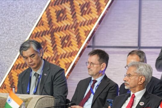 Jaishankar calls for safe & unblocked international waterways https://newsgate.press/