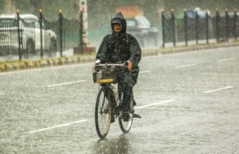 Heavy rains in Delhi throws life out-of-gear https://newsgate.press/