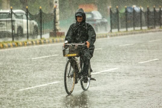 Heavy rains in Delhi throws life out-of-gear https://newsgate.press/